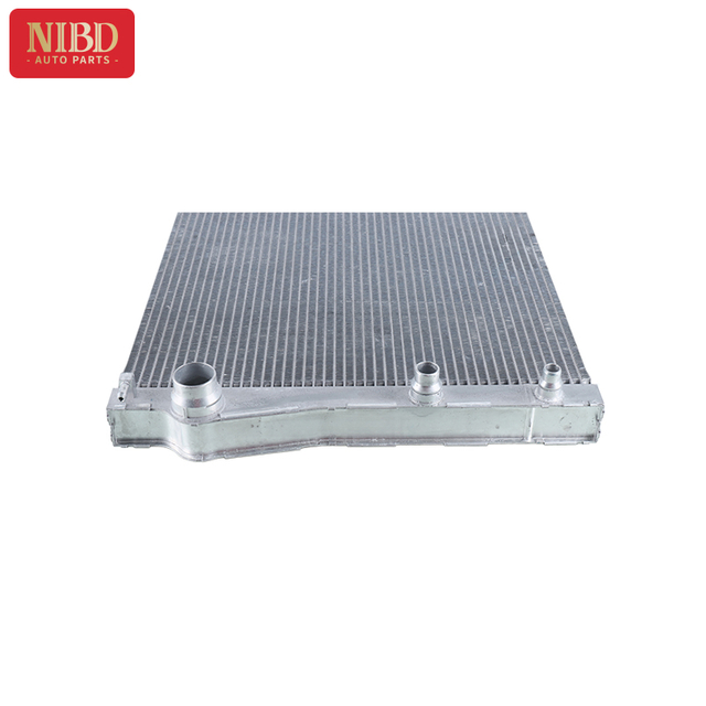  Radiator 17117533472 For BMW E70 E71 Engine N54 N55 M57