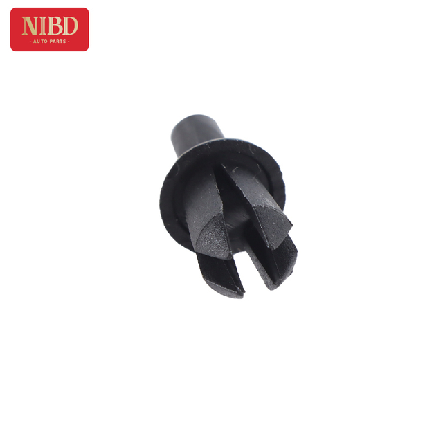Trim Clip 51467002606 For BMW E60 E61 E46 E66 E65