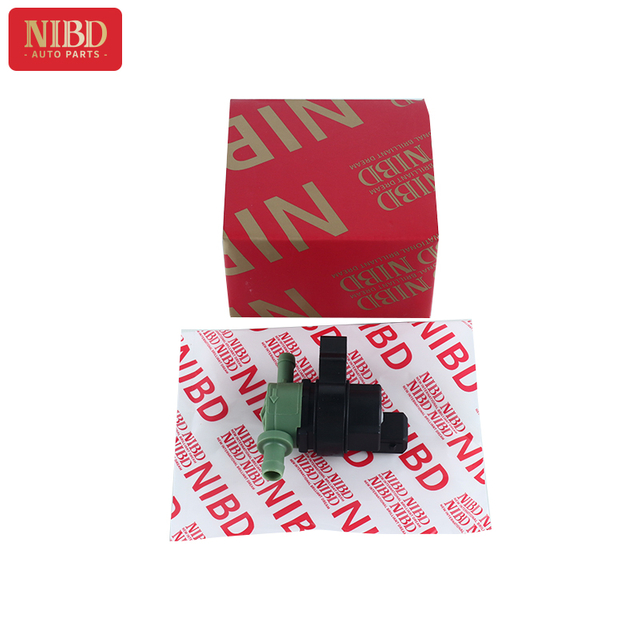 Fuel Tank Breather Valve A0004708793 For Mercedes W203 W204