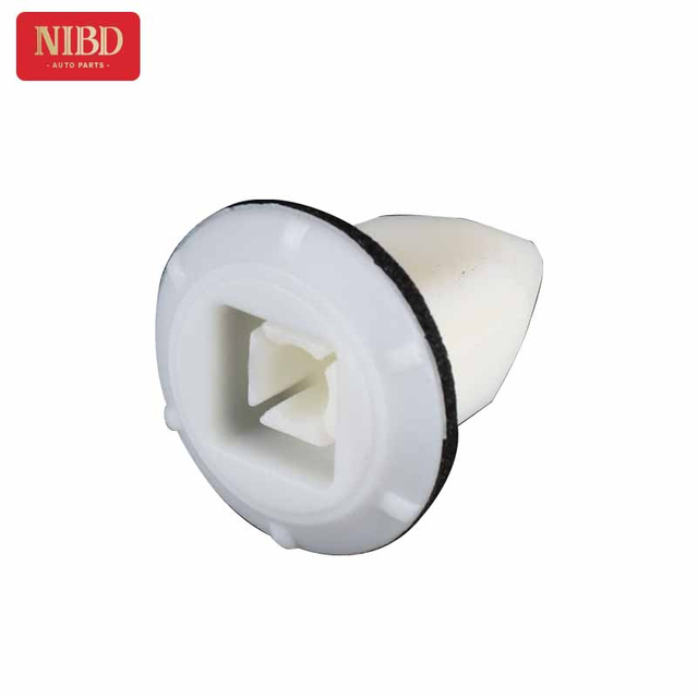 Insulation Nut 51127046911 For BMW E81 E87 E46 F10 F18 F12 E66 F01 E84 E83 F25 E70