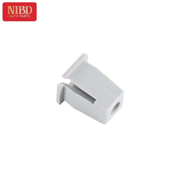 Insulation Nut 51717154520 For BMW G05 F15 E70 G12 G11 F02 F01 F18 F10 E90