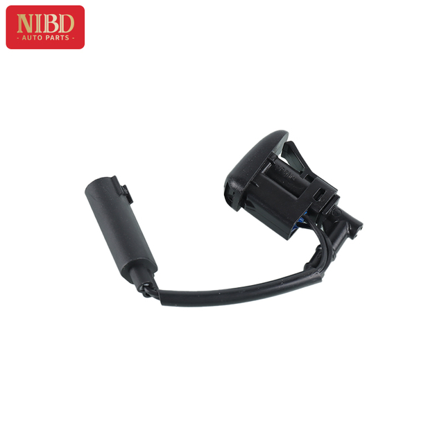 Windshield Washer Nozzle 61667110851 For BMW E81 E87 E88 E82 E83 E53 E85 E86