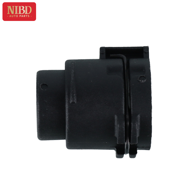 Expansion Tank Blind Plug 11531436850 For BMW F18 F10 E65 E60 F07 F25 F15 G38 G30